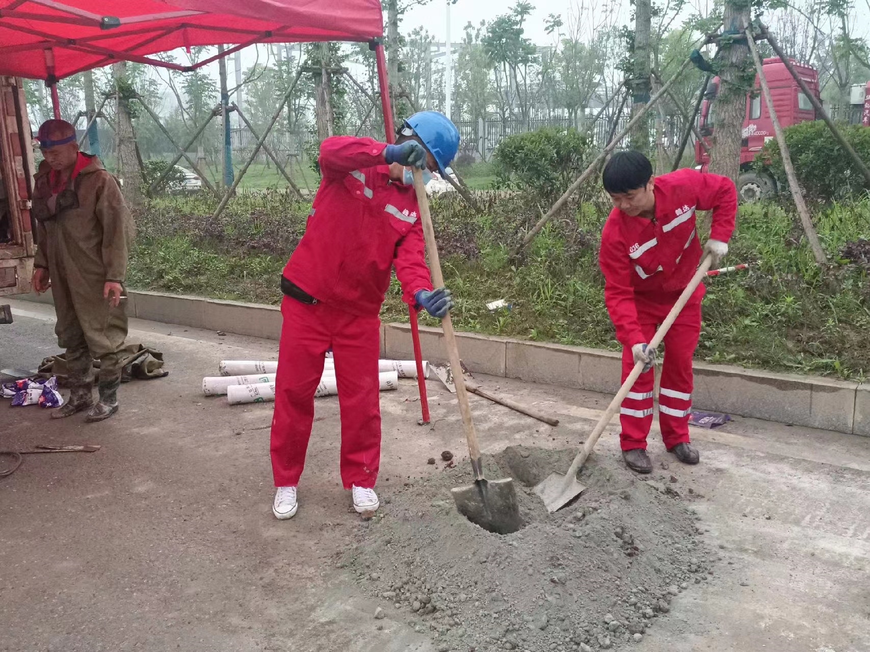荔波管道疏通哪家好】及时进行市政管道清淤